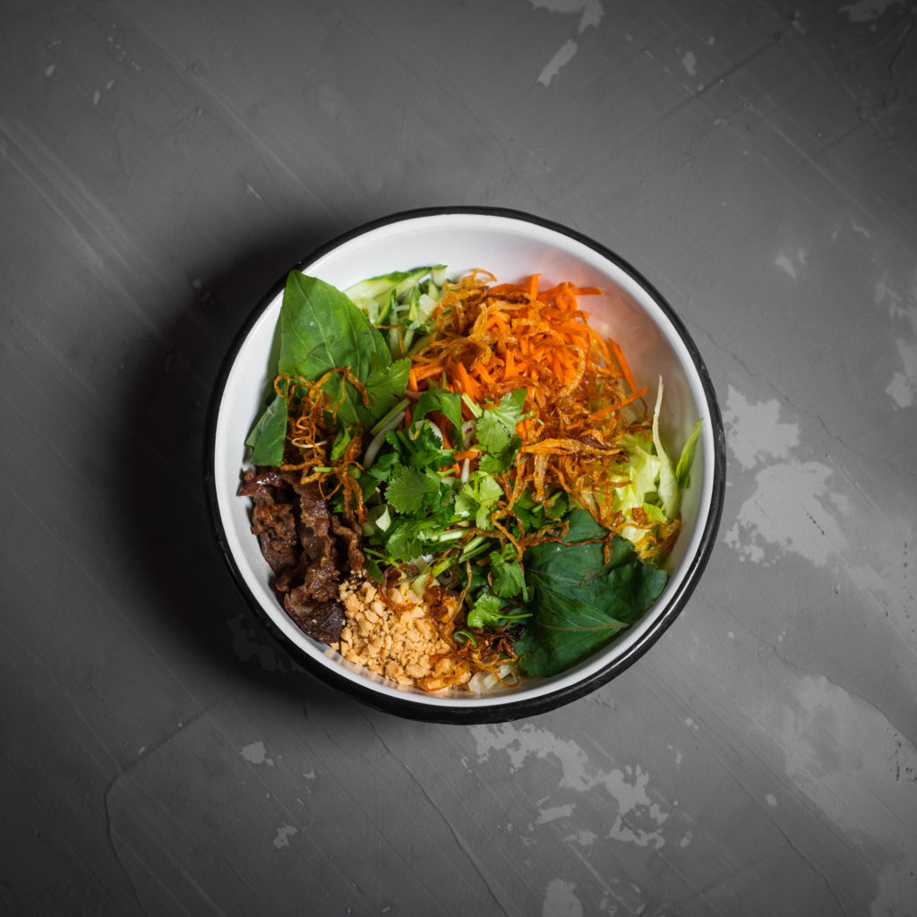 vietnamské jedlo Bun bo nam bo